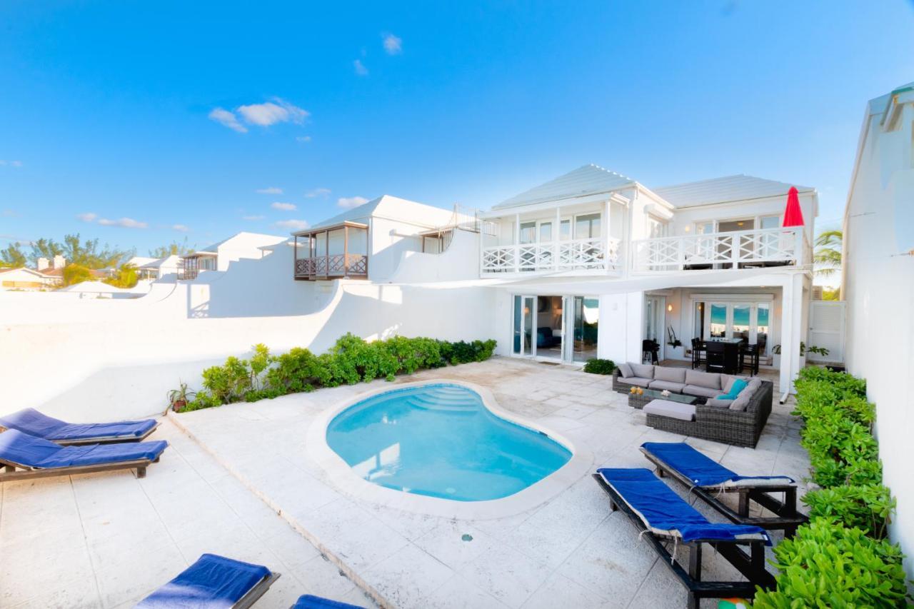 Caprice 9 - Oceanfront Villa - Gated Community With Pool Nasáu Exterior foto
