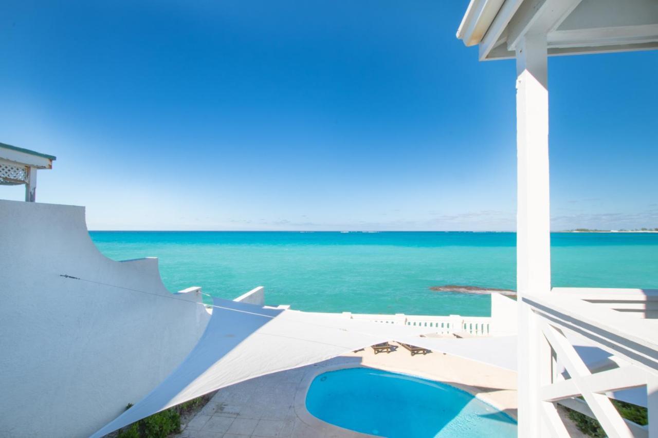 Caprice 9 - Oceanfront Villa - Gated Community With Pool Nasáu Exterior foto
