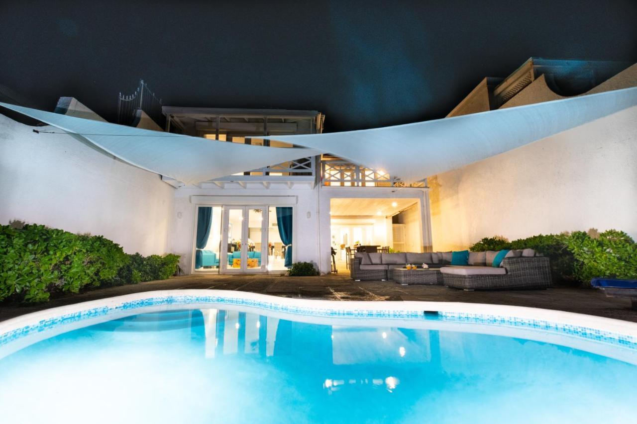 Caprice 9 - Oceanfront Villa - Gated Community With Pool Nasáu Exterior foto